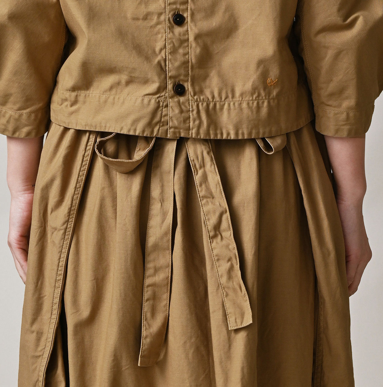 45R Back Sateen Apron Skirt