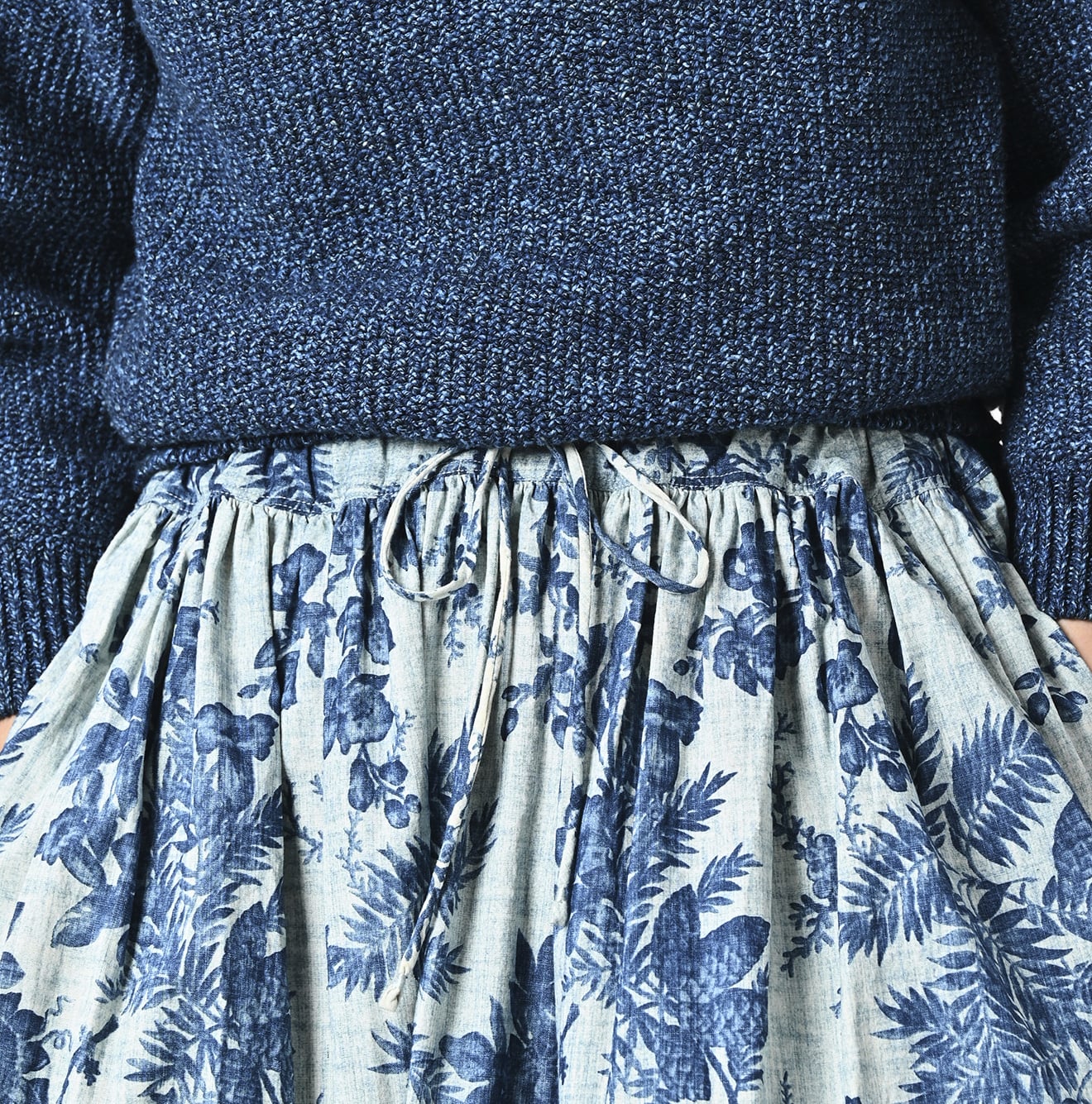 45R Indigo Lapis Skirt