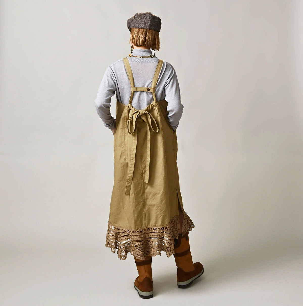 45R High-Density Duck x Ribbon Lace Tuck Tuck Dress