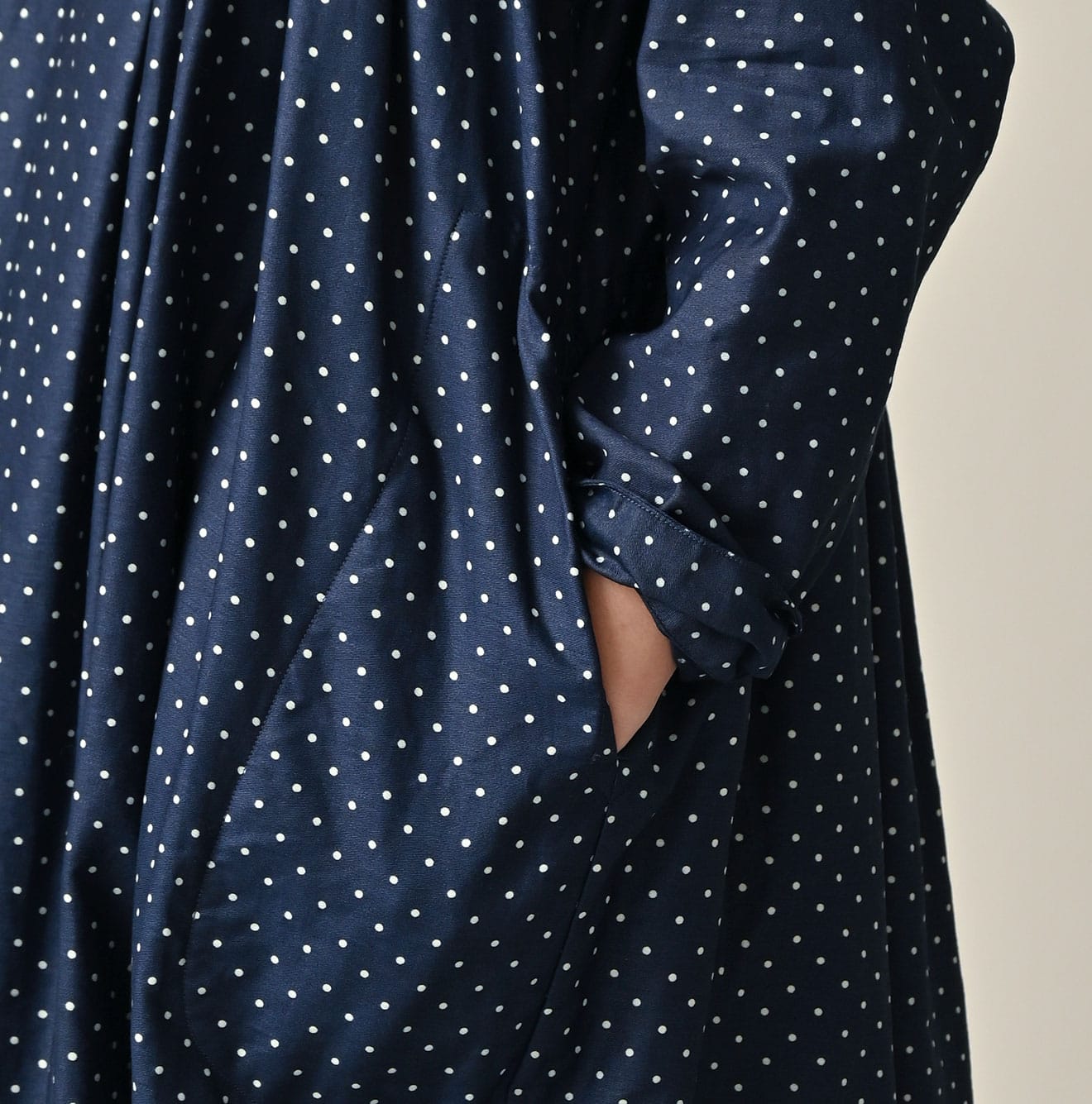 45R Dots Chouchou Smocking Dress - Image 7
