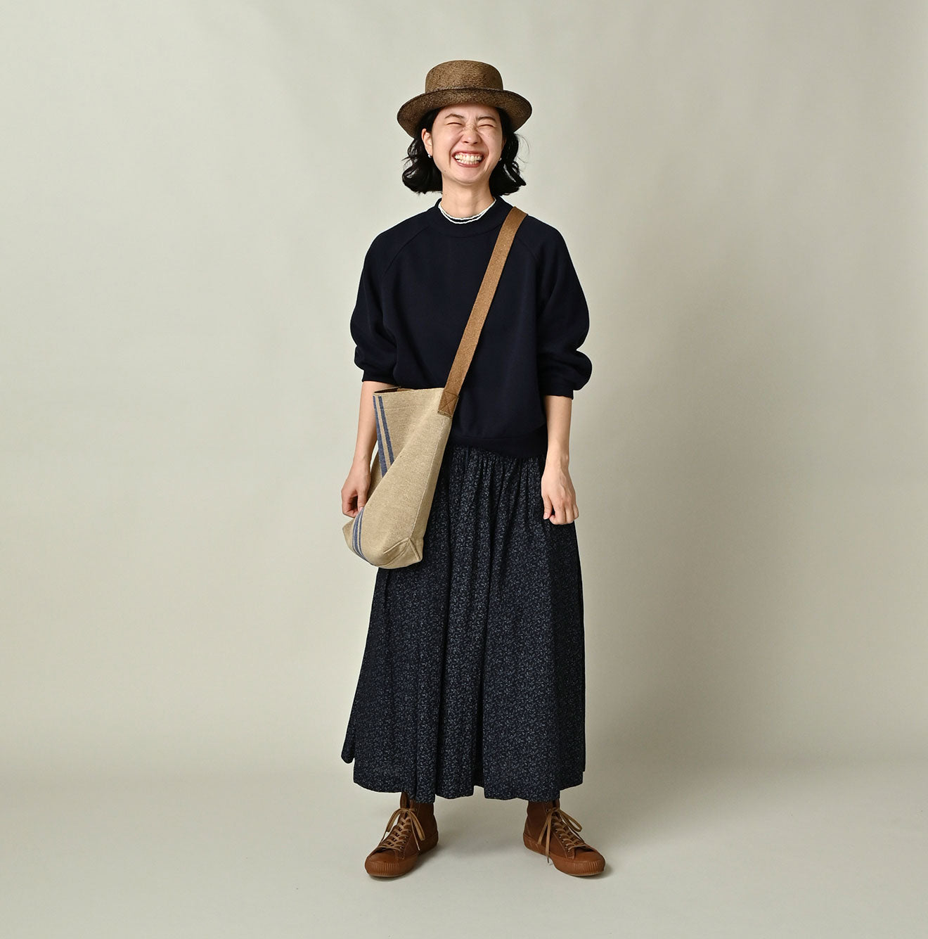 45R Jacquard Stripe Tote Bag - Image 5