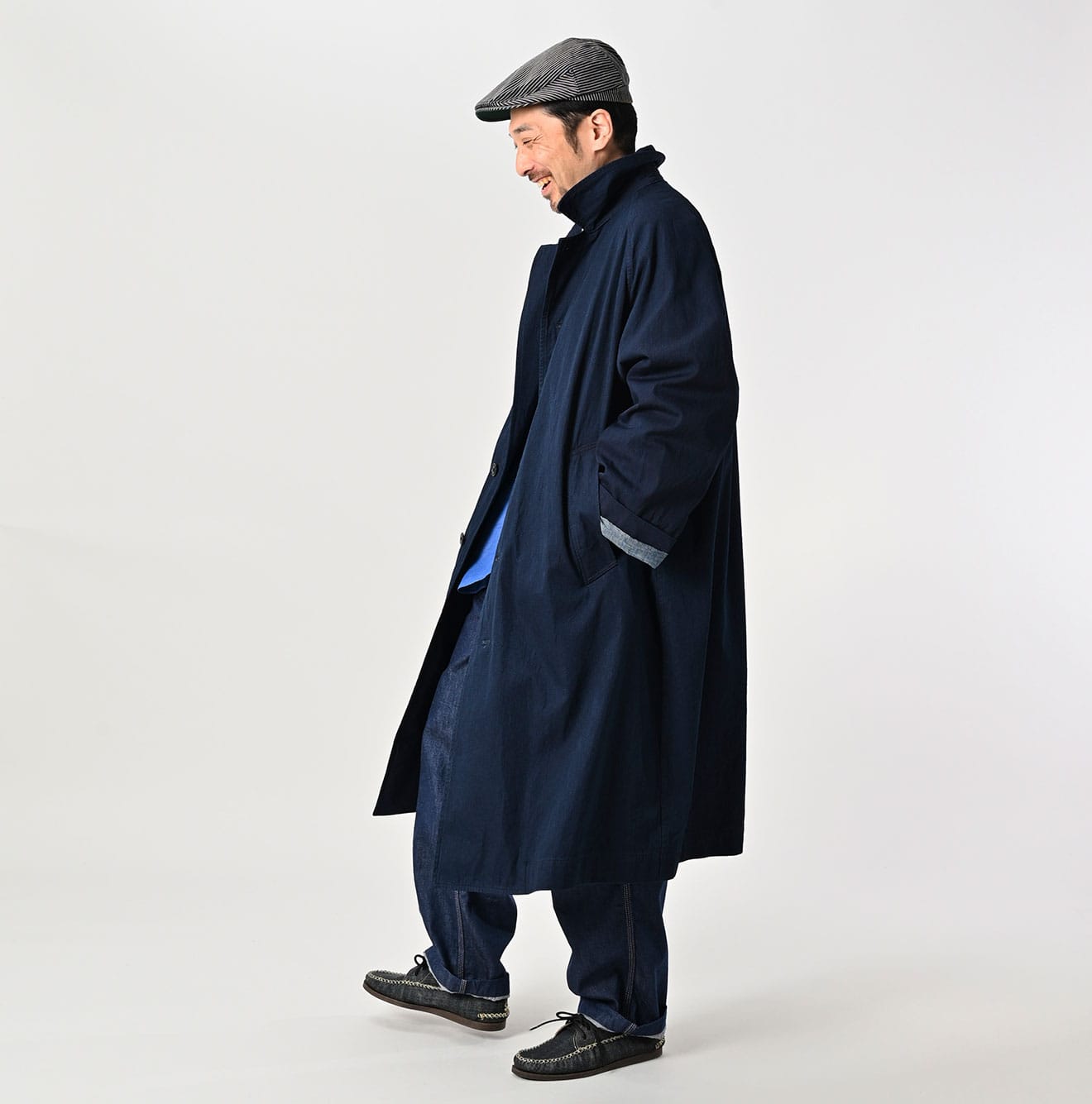 45R Indigo Light Gabardine 908 Balmacaan Coat