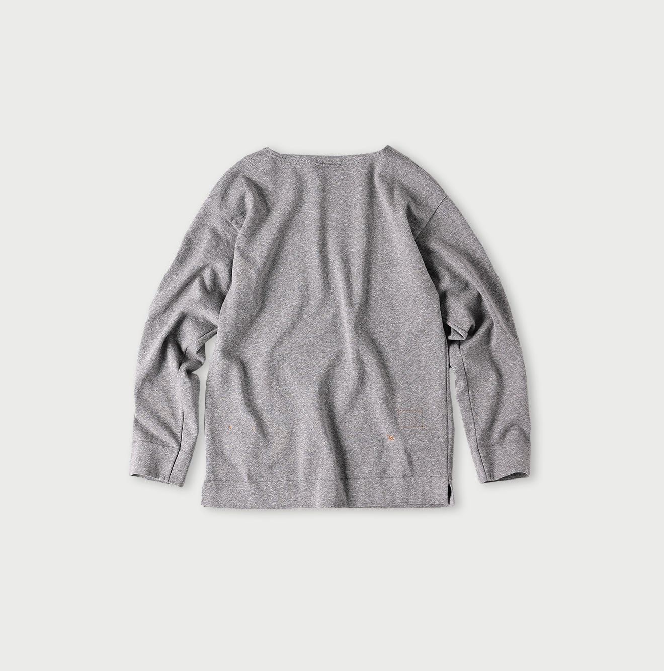 45R Gray Knit-sewn 908 T-shirt