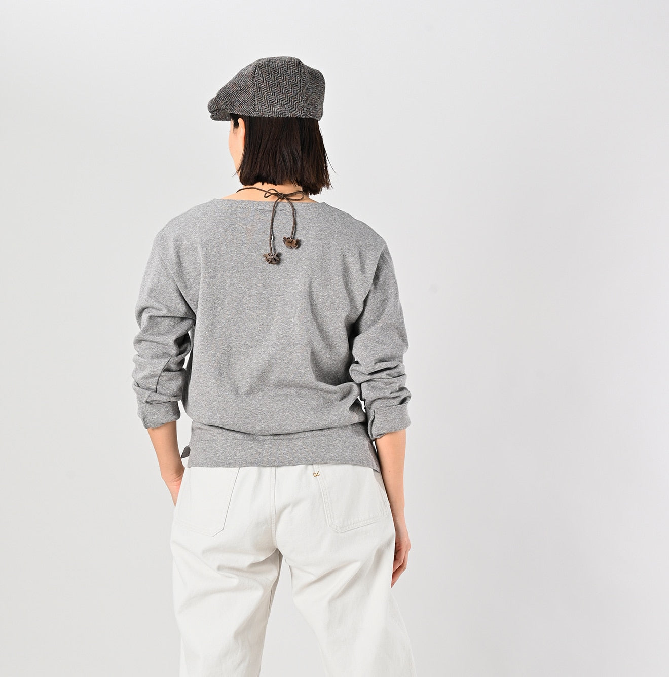 Gray Knit-sewn 908 T-shirt (Size 2) - 45R by 45rpm studio