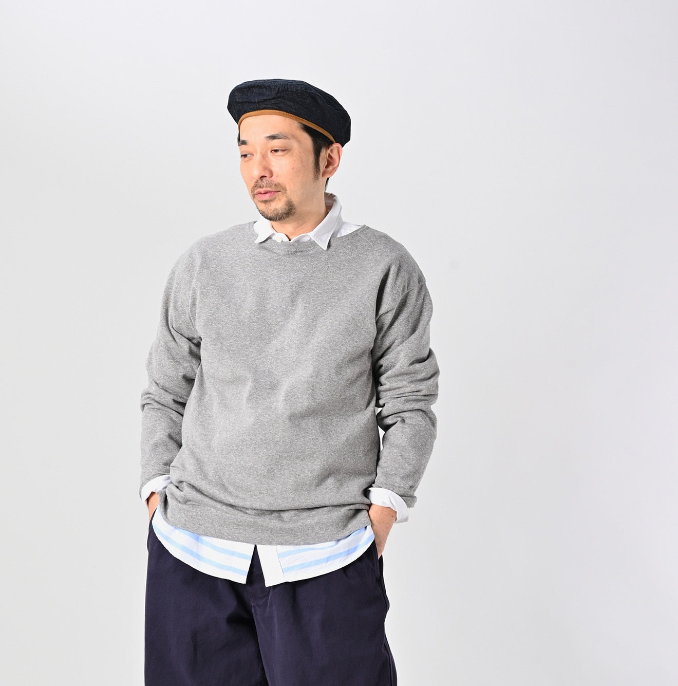 45R Gray Knit-sewn 908 T-shirt