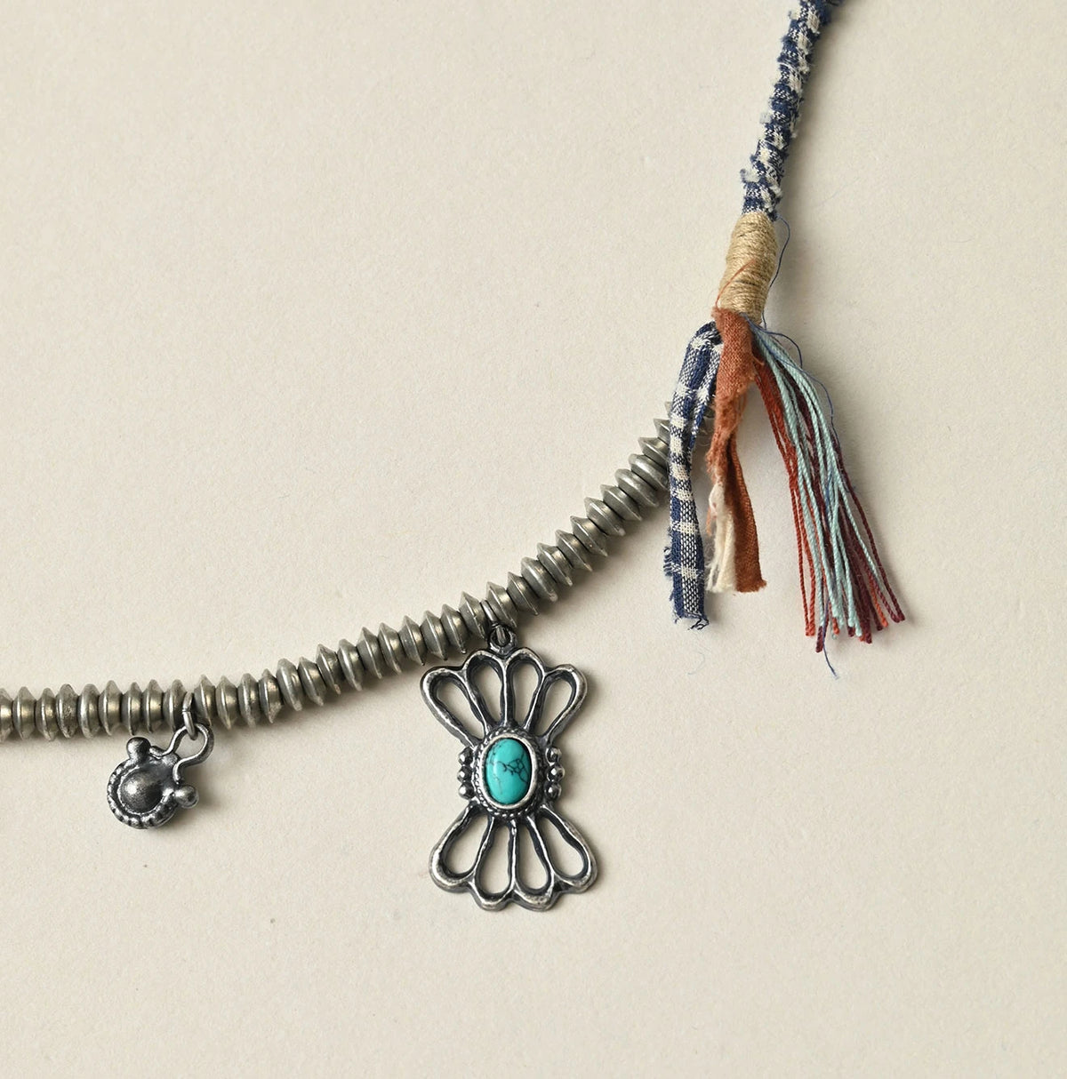 45R Kurukuru Hippie Necklace