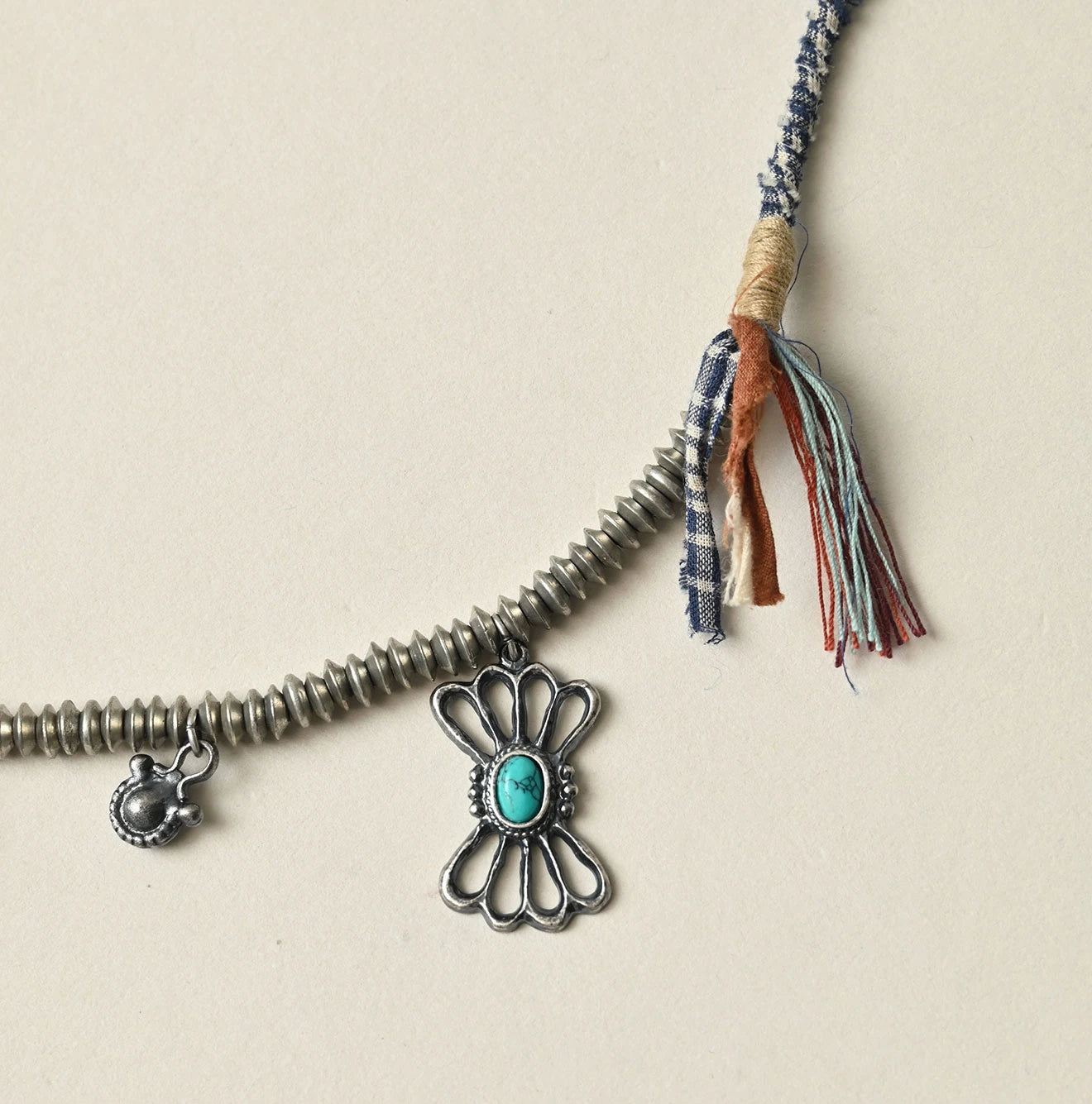 45R Kurukuru Hippie Necklace - Image 10