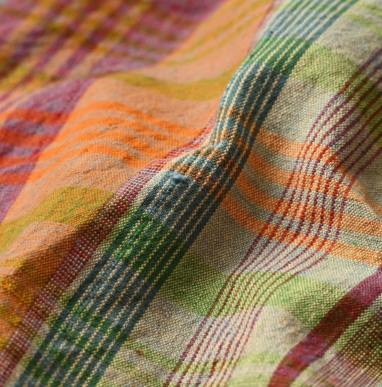 45R Madras 908 Um-Shirt (Plant-Dyed) - Image 21