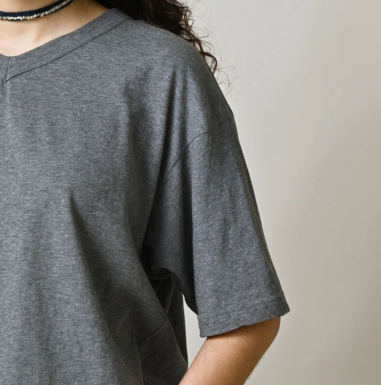 45R Tenjiku 908 V-Neck T-shirt - Image 13
