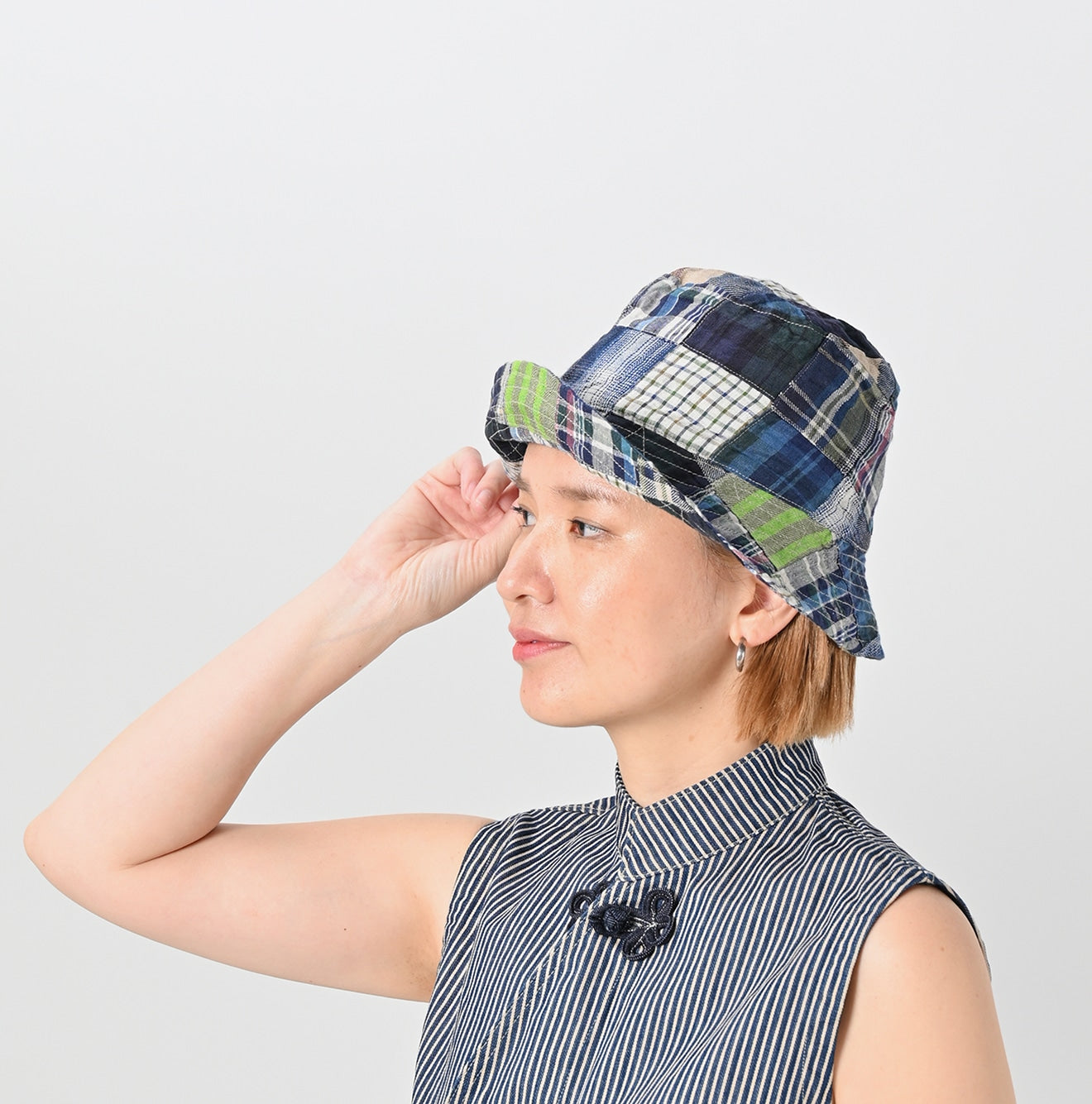 45R Linen Madras Patchwork Hat - Image 3