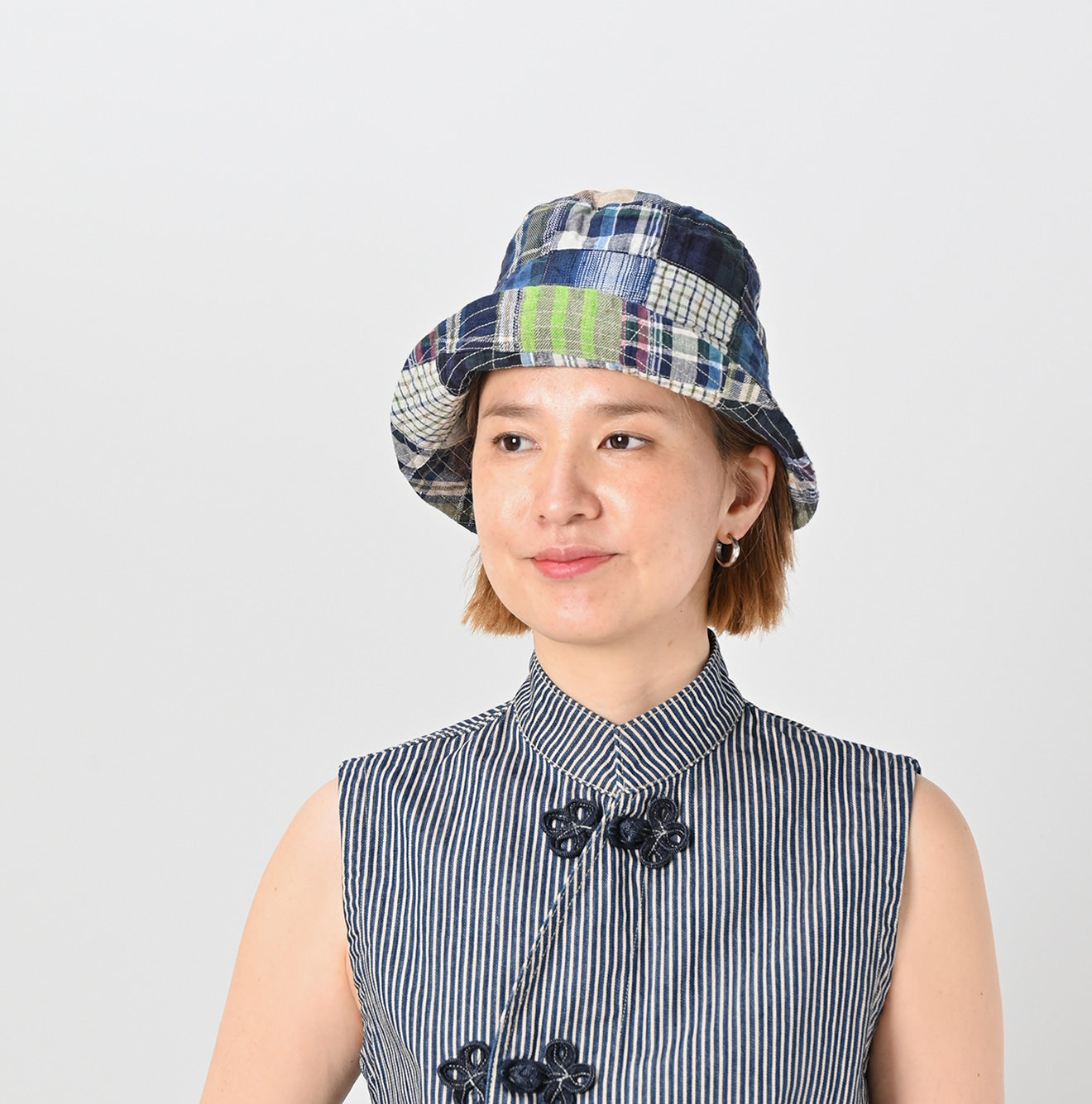 45R Linen Madras Patchwork Hat - Image 4