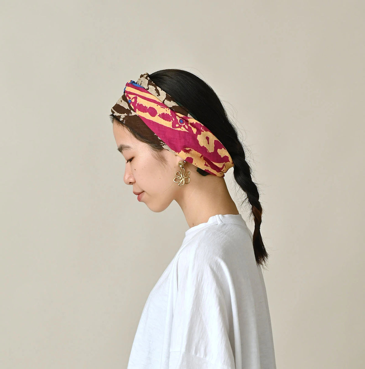 45R Linen Flax Flower Bandana