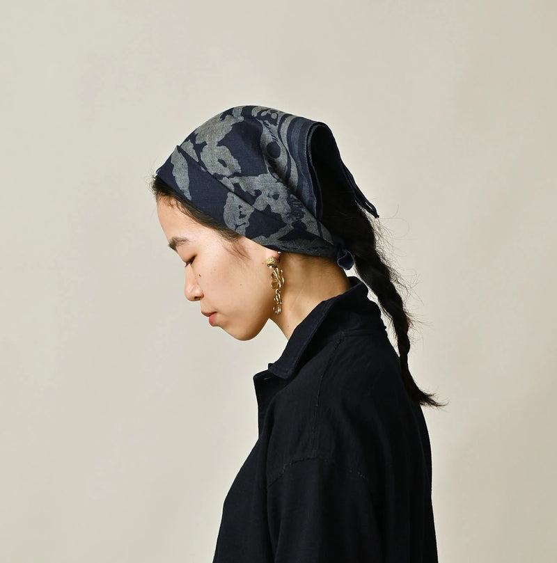 45R Indigo Linen Flax Flower Bandana - Image 3