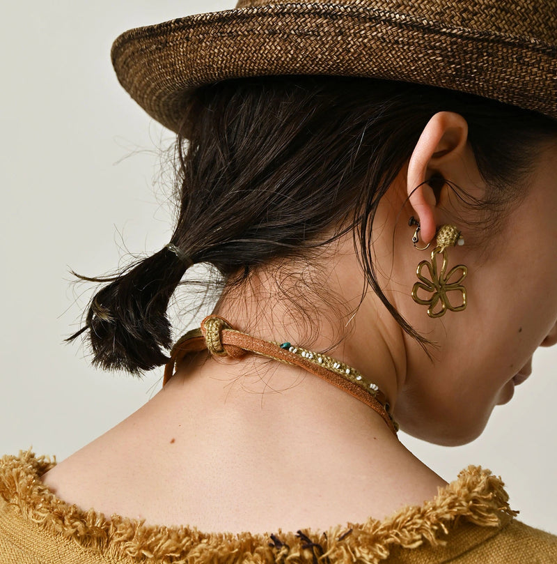 45R Flower Choker - Image 6