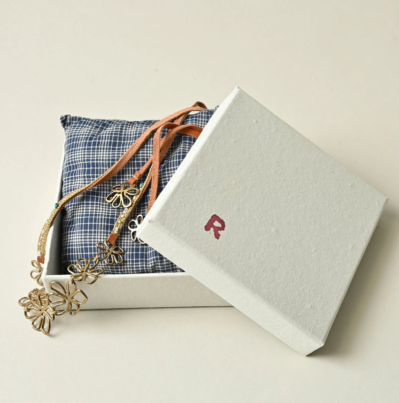 45R Flower Choker - Image 15