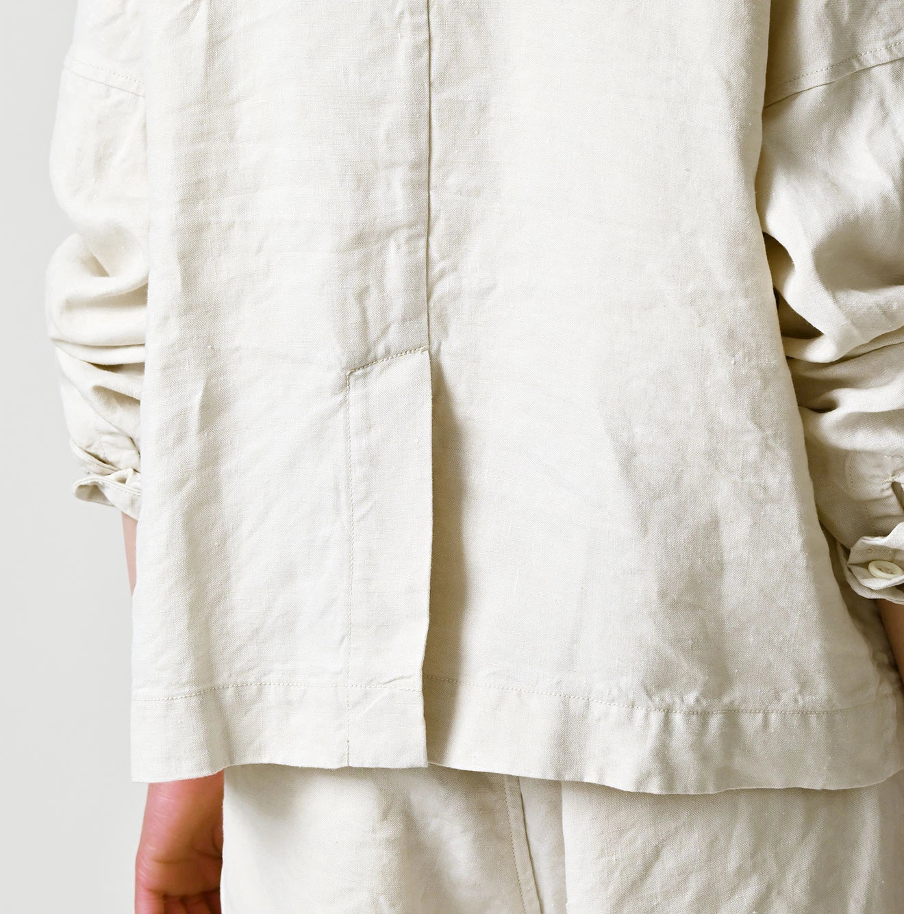 45R Linen 908 Uma Jacket - Image 15