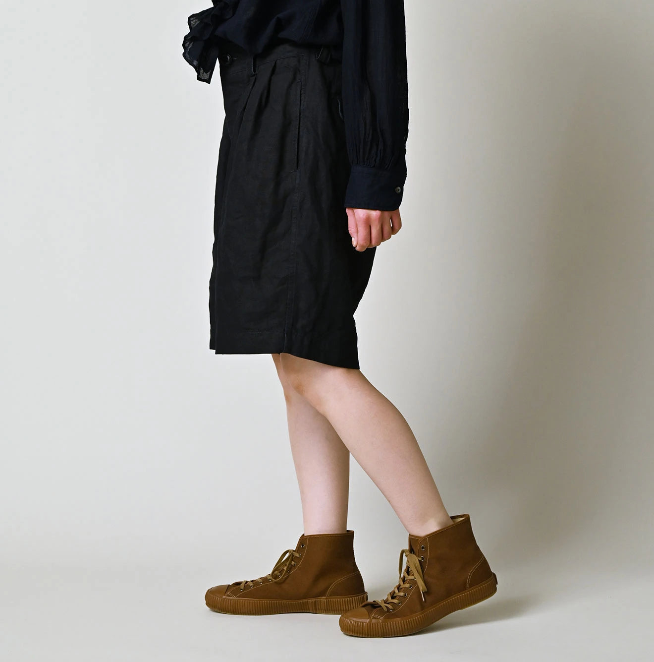 45R Indigo Linen 908 Pegtop Shorts - Image 5