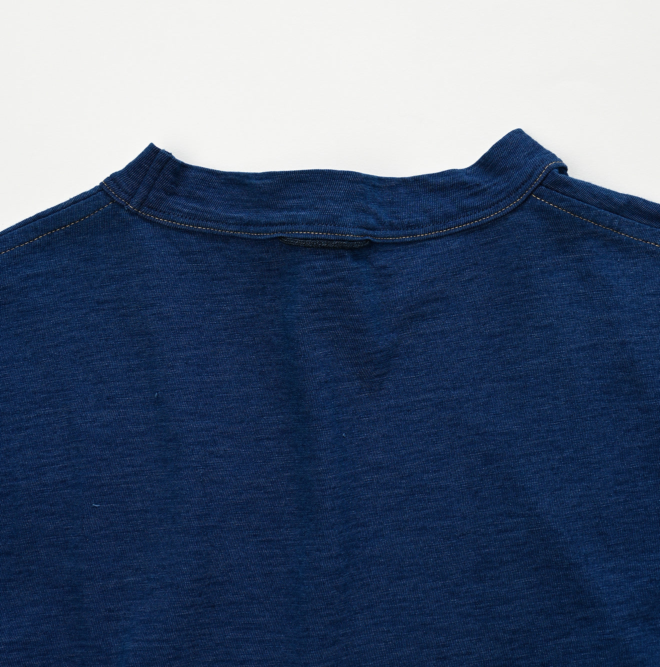靛蓝 908 天堂鸟 T 恤