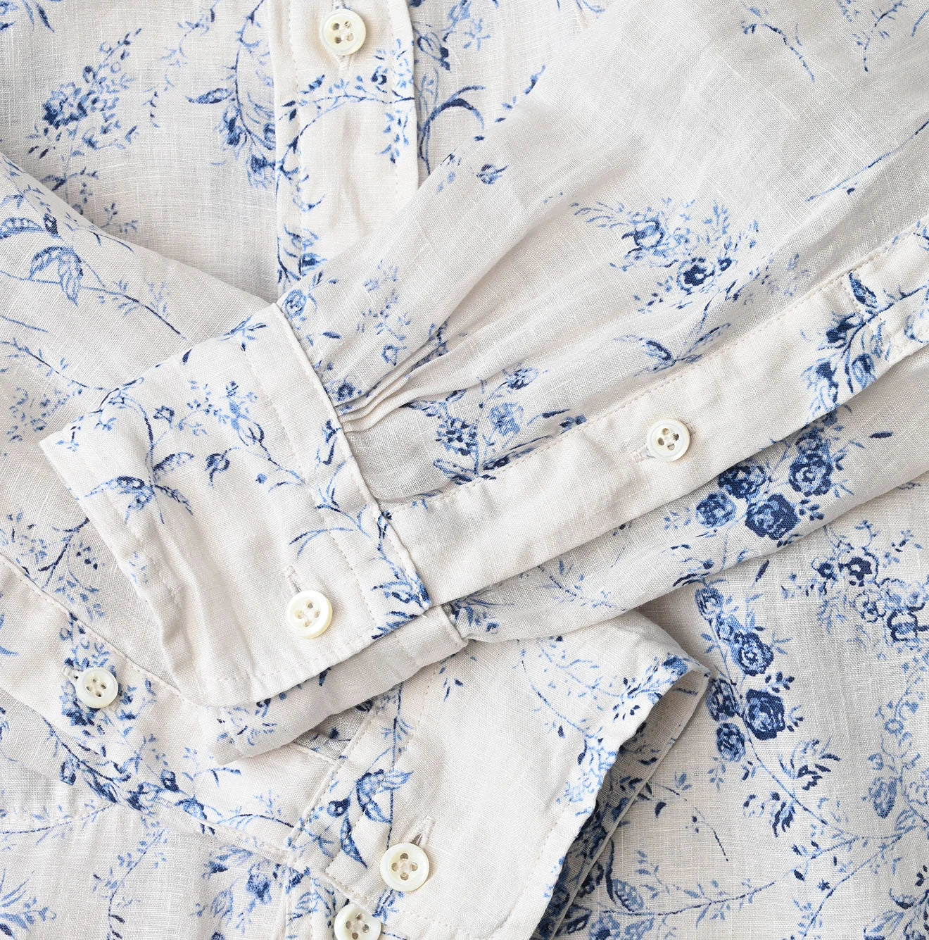 45R Linen Campanula Loafer Shirt - Image 21