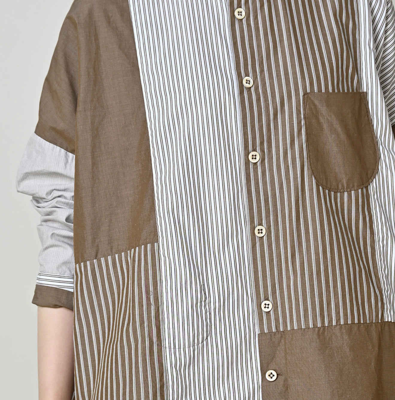 45R Broadcloth Mix 908 Uma Shirt - Image 14