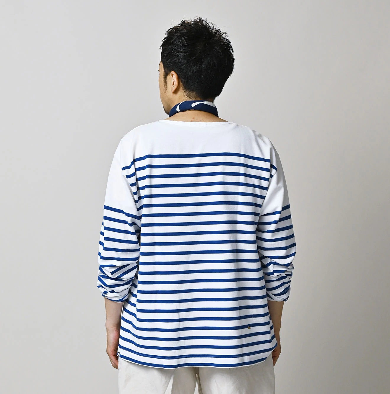 45R Basque 908 Ocean T-Shirt - Image 10