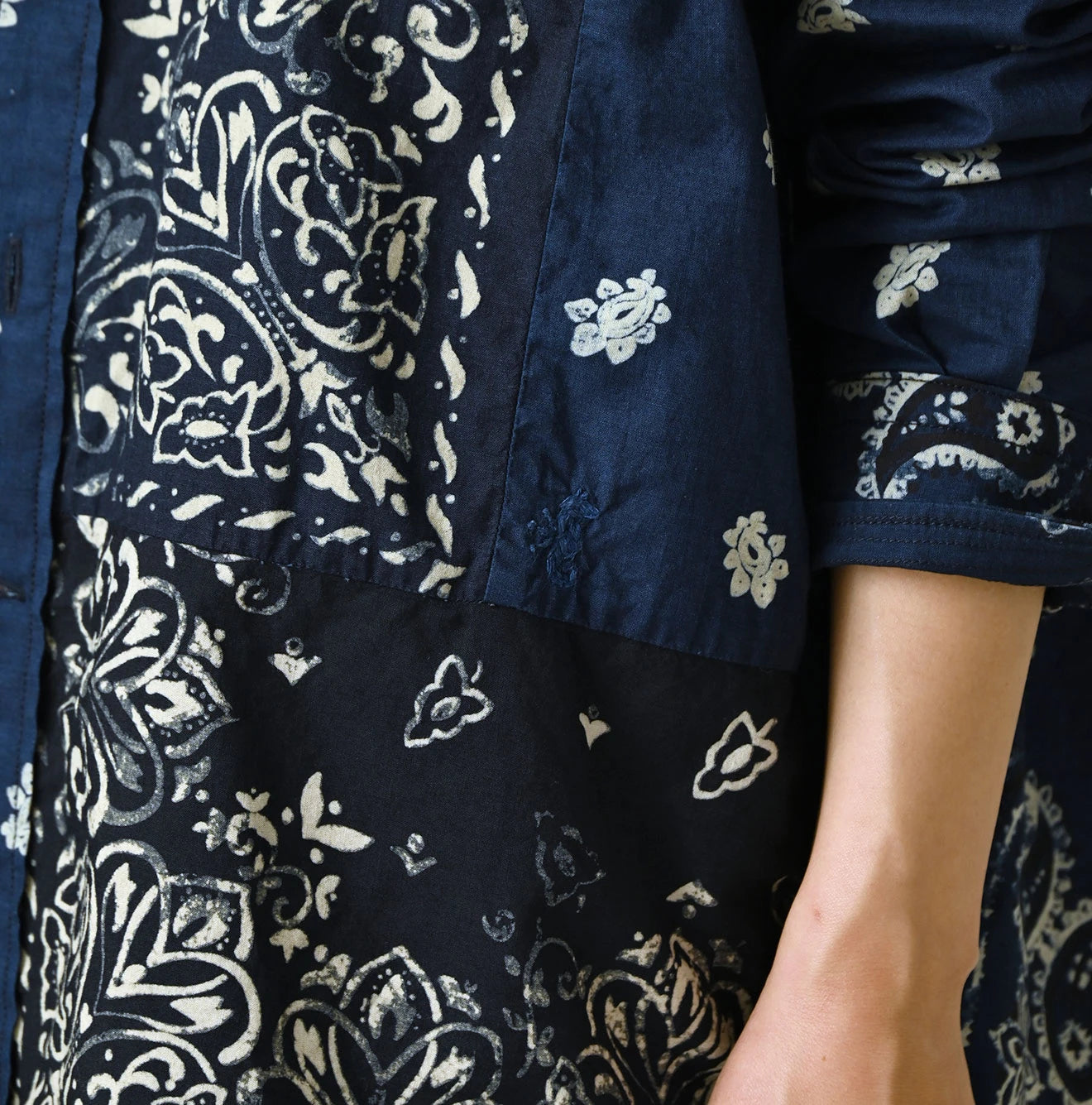 45R Indigo 908 Bandana Mix Ocean Shirt - Image 12