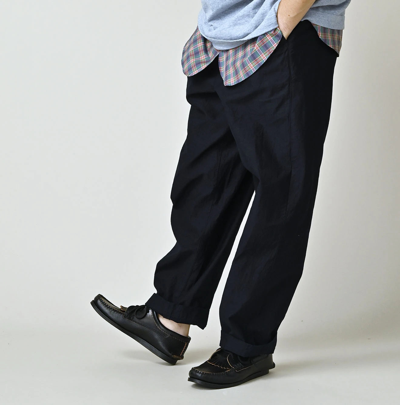 45R Indigo Light Back Sateen 908 Nîmes Pants - Image 8