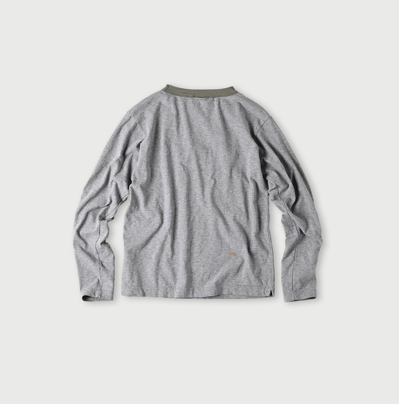 45R Betouch Goaton 908 Cleric T-shirt (Top dyed)