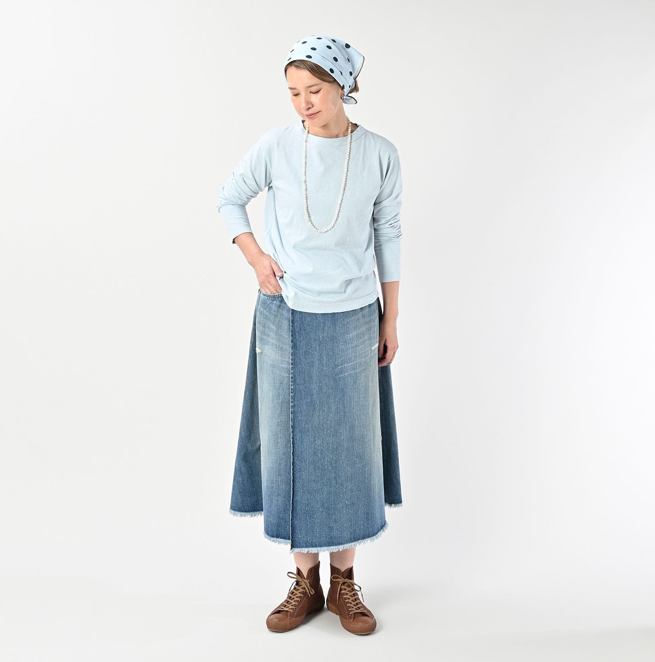 45R Goaton Embroidery 908 T-shirt - Image 4