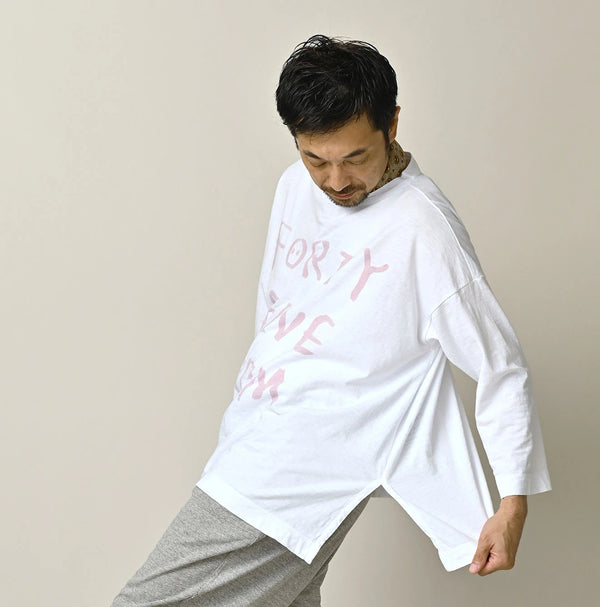 45R Big Slit Hiko Big Donkey Logo 908 T-shirt