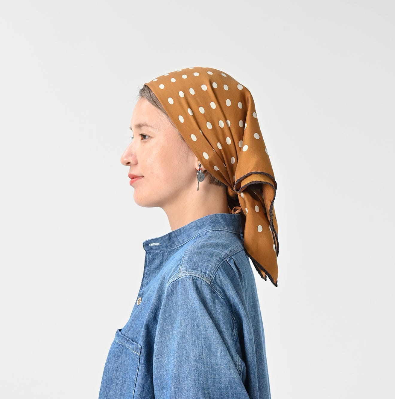 45R Silk Lined Dot Big Bandana - Image 6