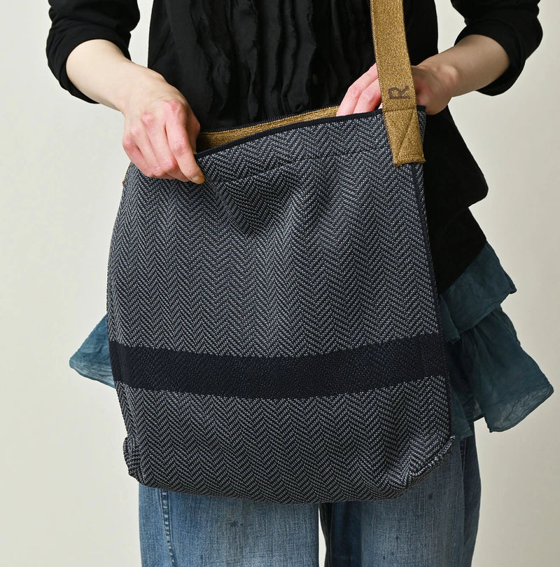 45R Jacquard Herringbone Tote Bag - Image 5
