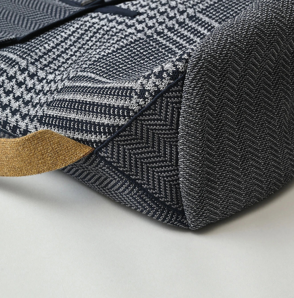 45R Jacquard Herringbone Backpack