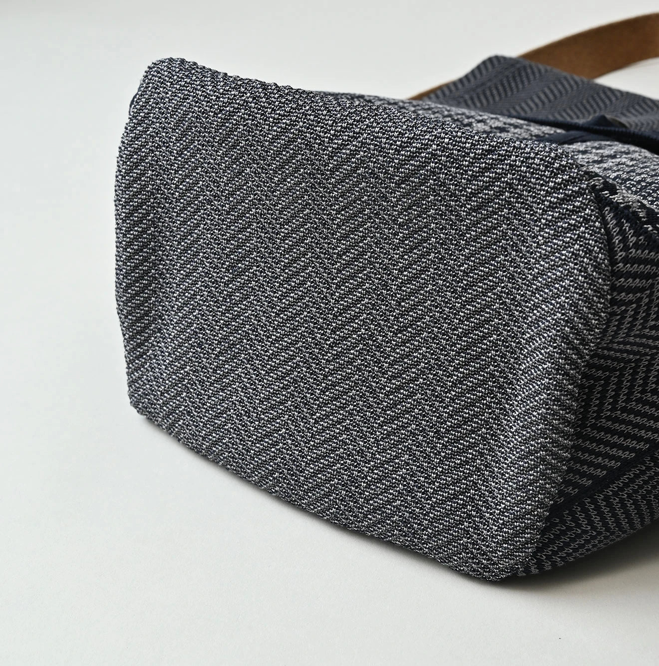 45R Jacquard Herringbone Backpack - Image 16