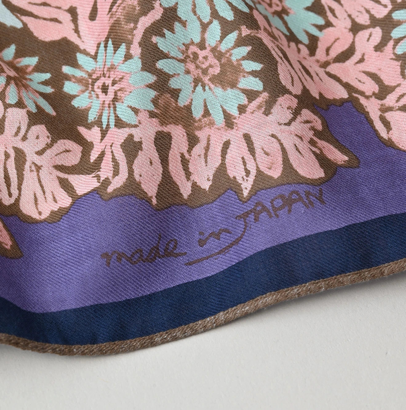 45R Supima Shellpa Flower Bandana