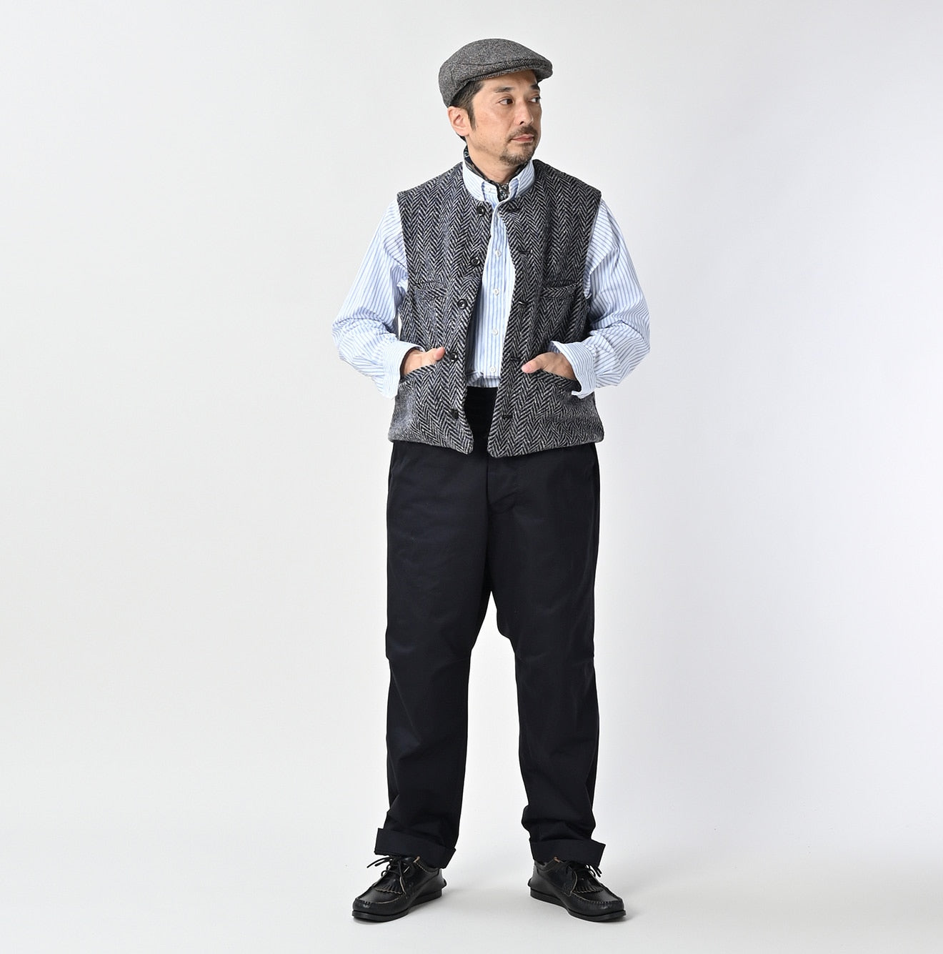 45R Donegal Tweed 908 Cruise Vest - Image 2