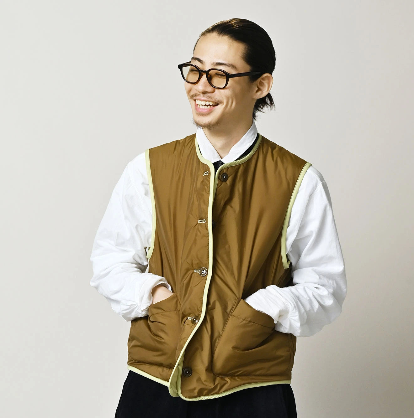 45R Nylon Quilt 908 Crew Vest - Image 11