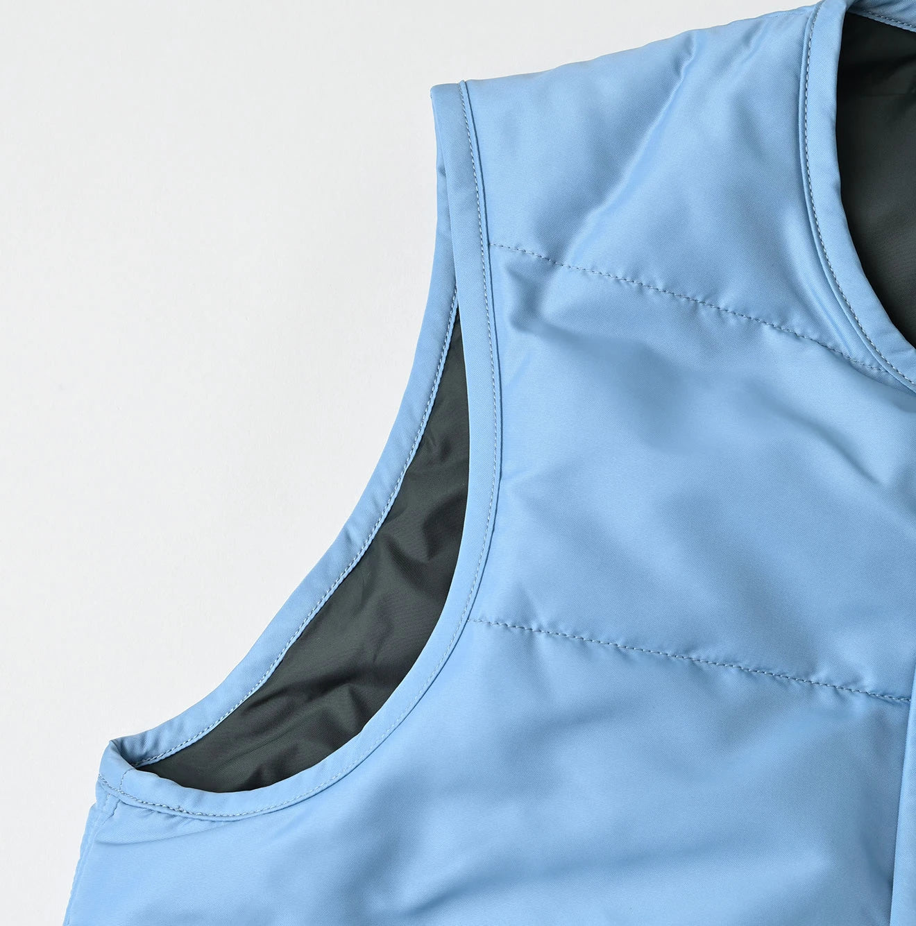 45R Nylon Quilt 908 Crew Vest - Image 27