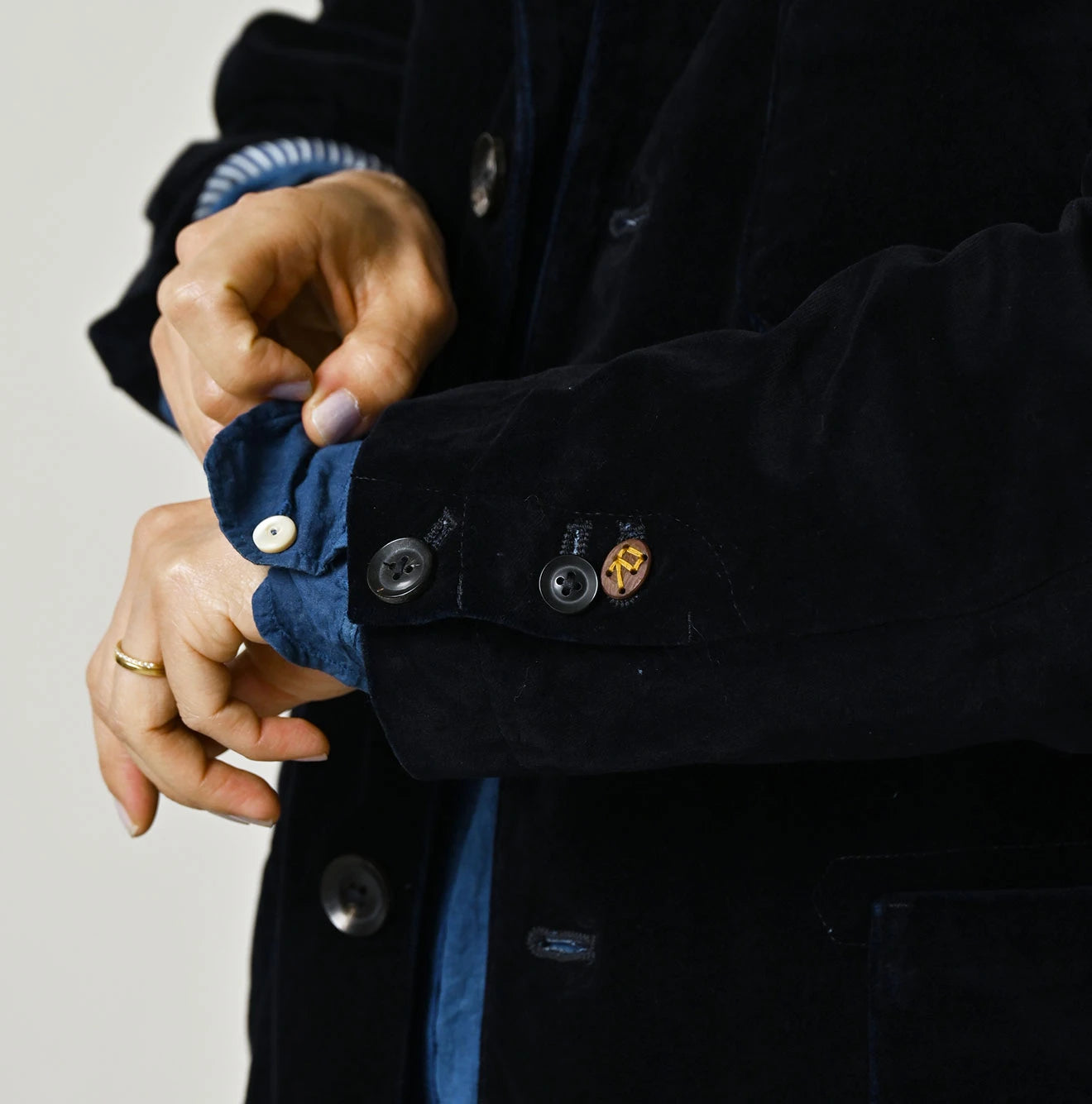 45R Indigo Velvet 908 Jacket Cardigan - Image 18