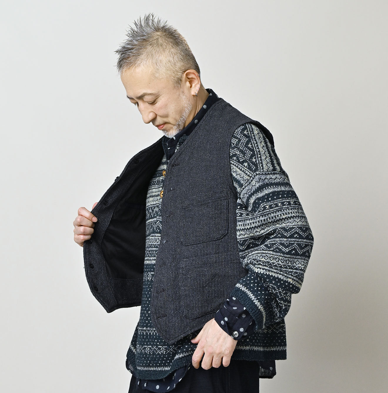 45R Indigo Cotton Tweed 908 Miyuki Vest - Image 5