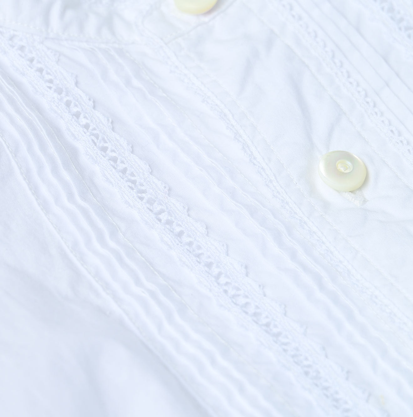 45R Batiste Lace 908 Bigoogoo Shirt