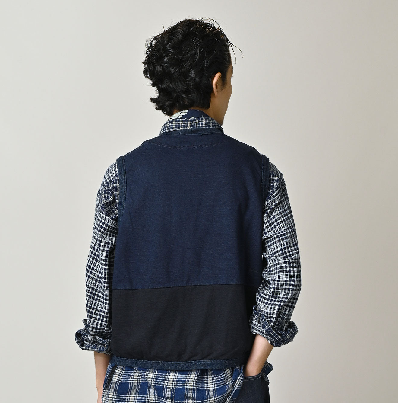 45R Indigo Iroiro Patchwork 908 8 Knot Binder Vest - Image 6