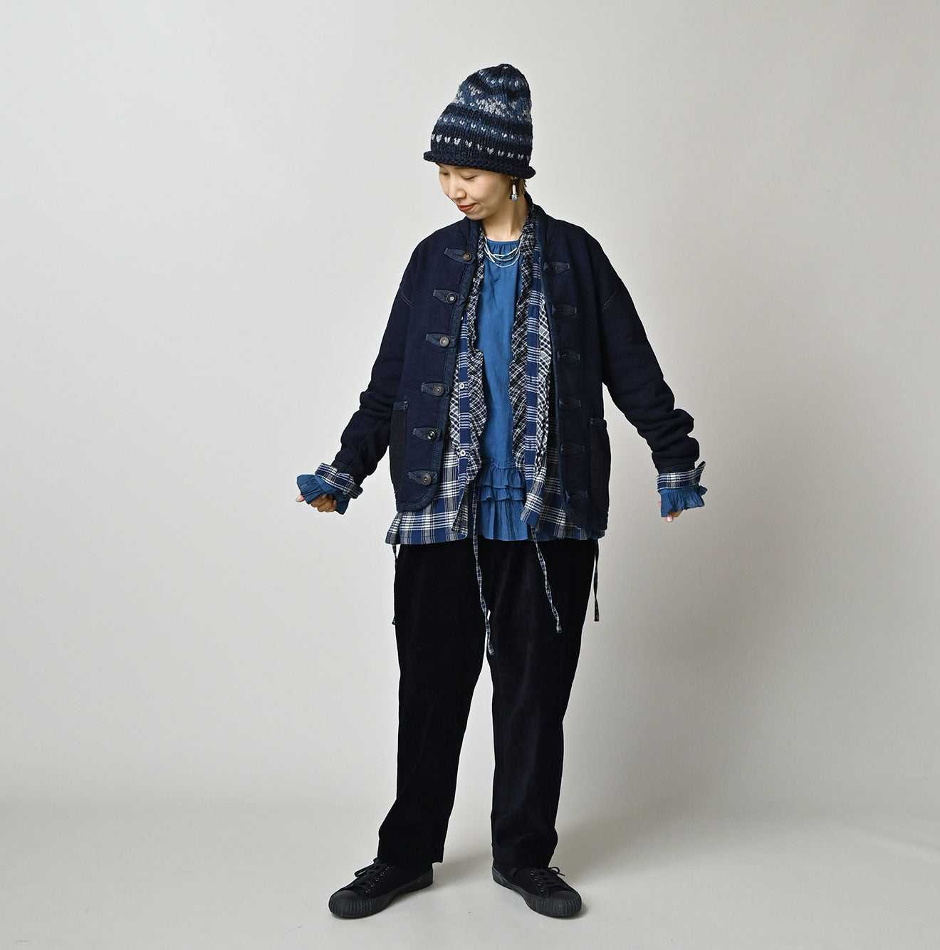 45R Indigo Iroiro Patchwork 908 8 Knot Binder Cardigan - Image 3