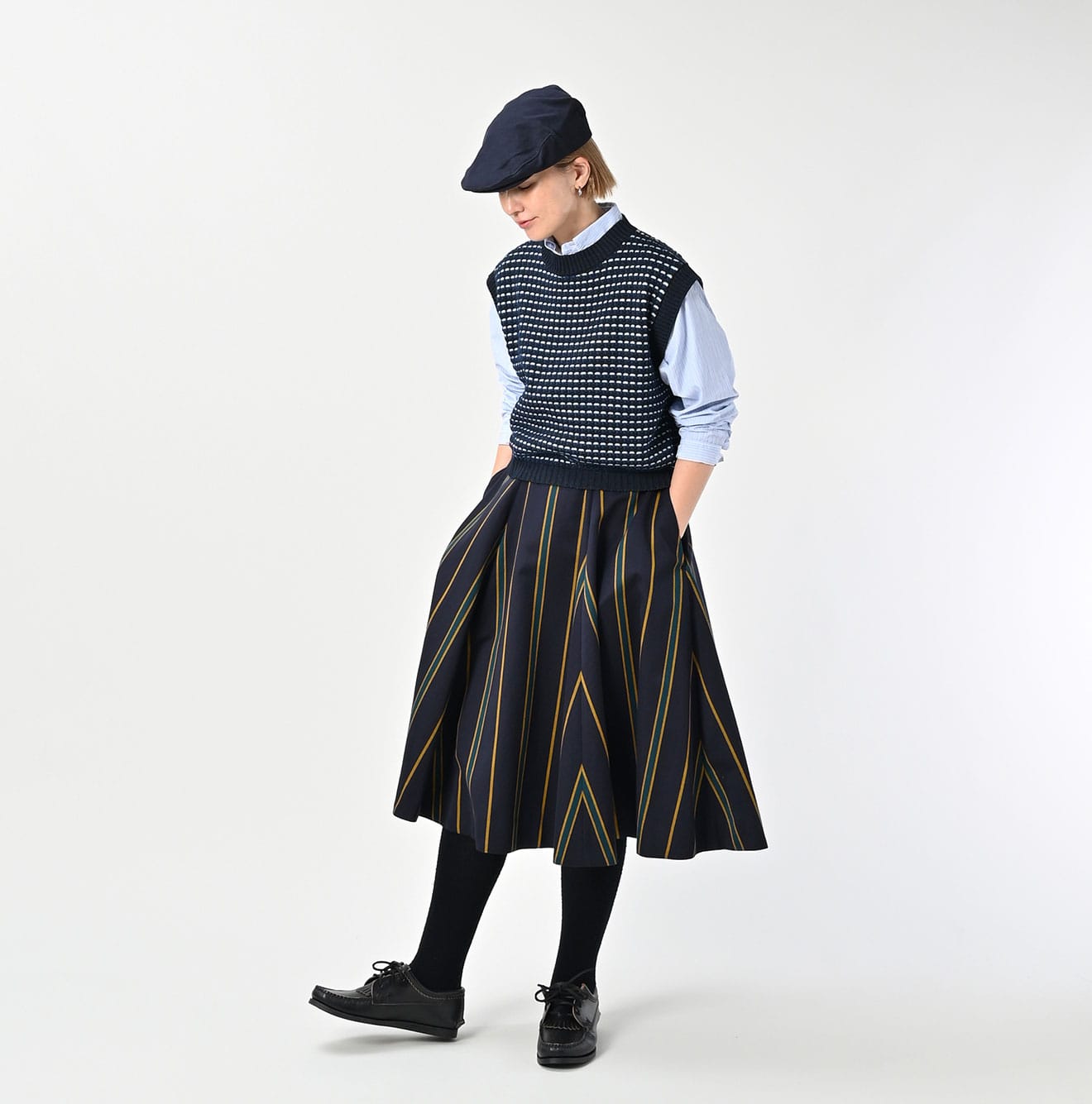 Indigo Bonita Jacquard Vest | 45R Official Online Store