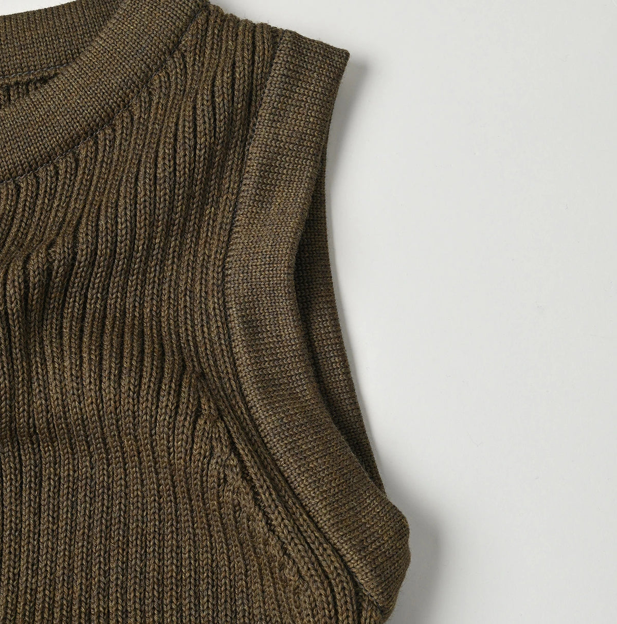 45R US Wool Rib Vest - Image 12