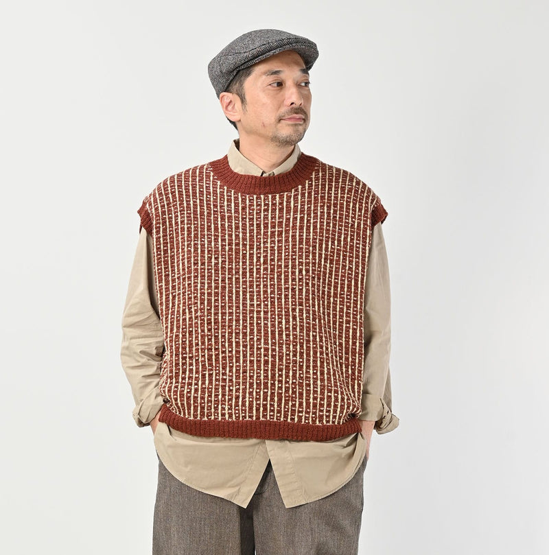 45R Bonita Jacquard Vest (Burgundy)