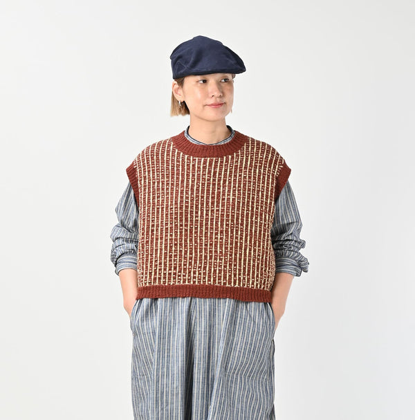 45R Bonita Jacquard Vest (Burgundy)