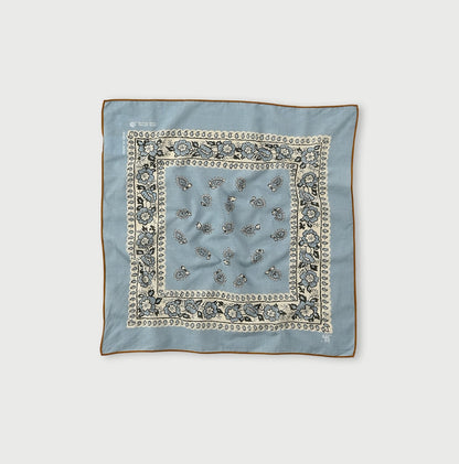 Doamahira Frame Flower Bandana - 45R by 45rpm studio