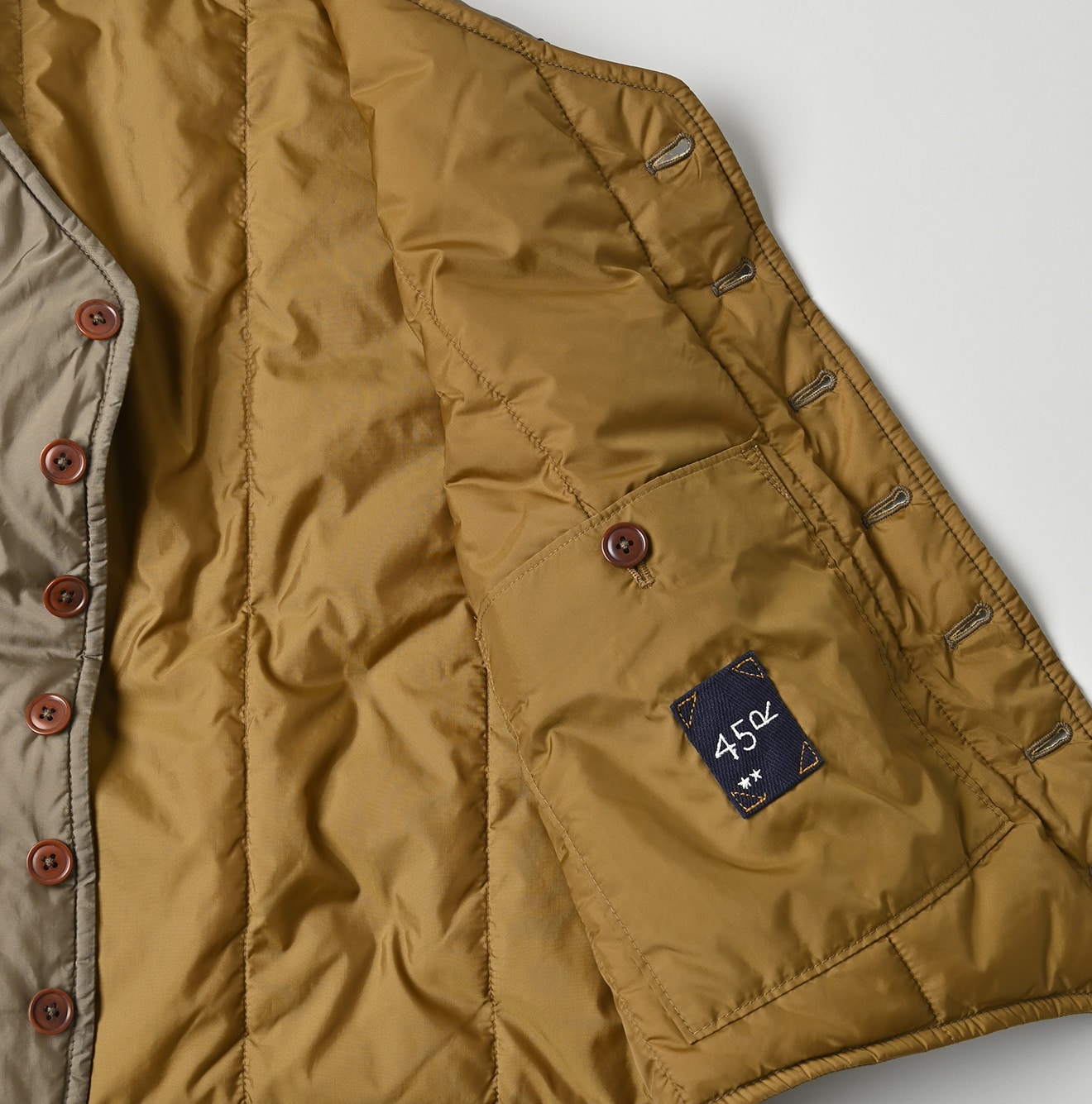 45R Nylon Quilt 908 Vest