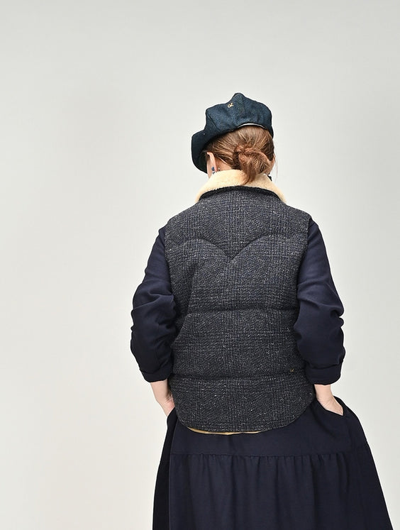 British Tweed 908 Boa Vest